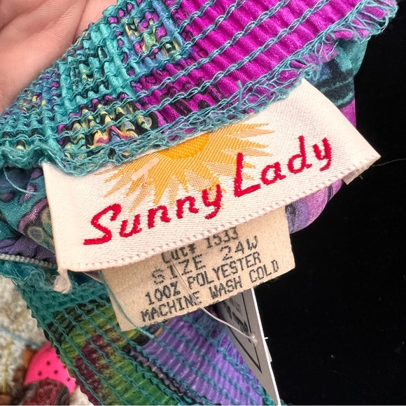 Sunny Lady - Cool Tones Abstract Funky Midi-Skirt - Picture 3 of 3